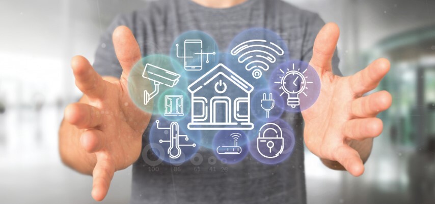As casas inteligentes e  Casas Conectadas, já são uma realidade, acessível a todos e a baixo custo.