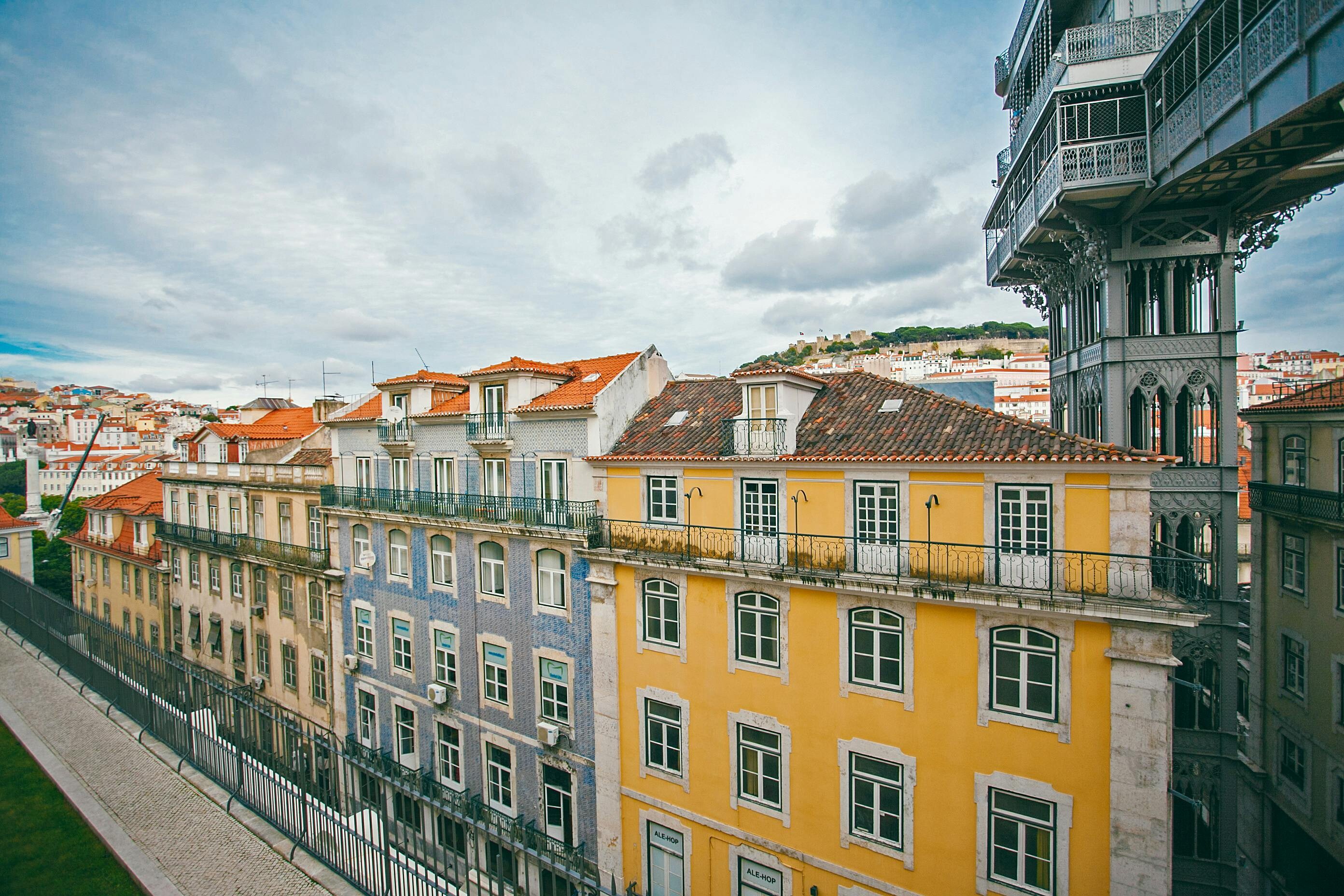 Lisboa com mais casas para arrendar e  preços estão a baixar